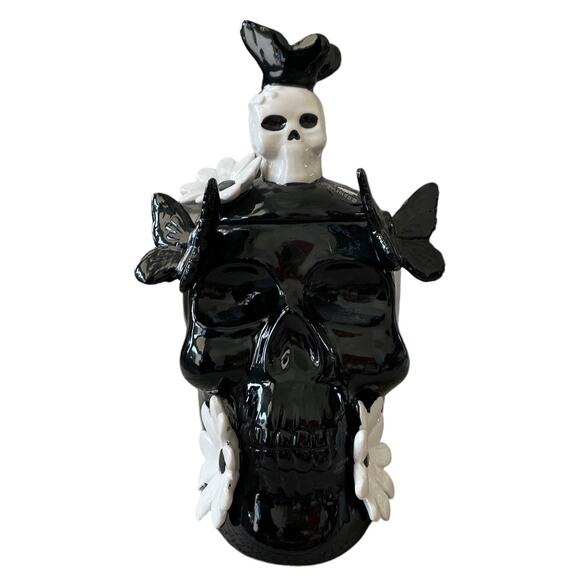 Halloween Skull Cookie Jar Canister w/ Lid Hand Painted Black White Spooky NEW - Picture 2 of 16